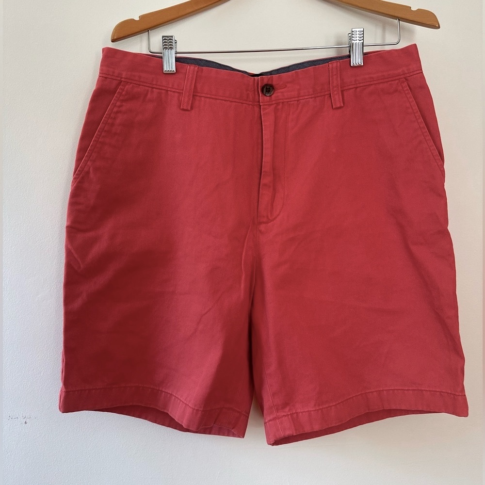 Nautica Deck Short Size 34 Nantucket Red flat front excellent condition